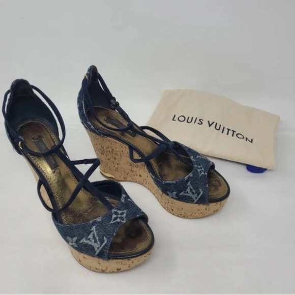 Louis Vuitton wedges sandles - Picture 4 of 11